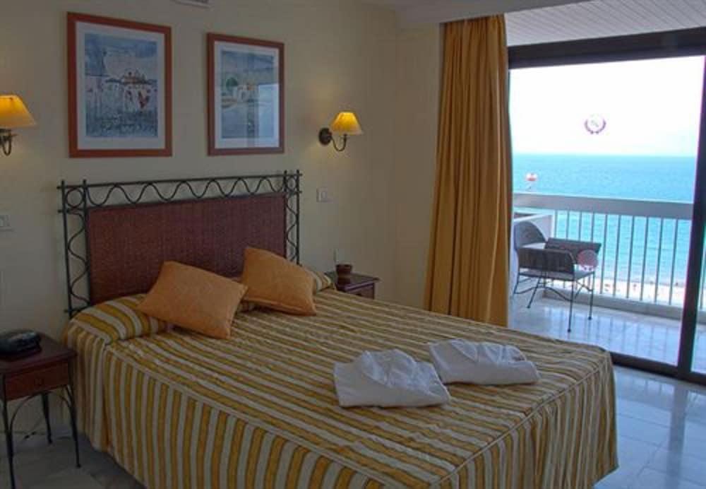 Palm - Excel & Apartahotel