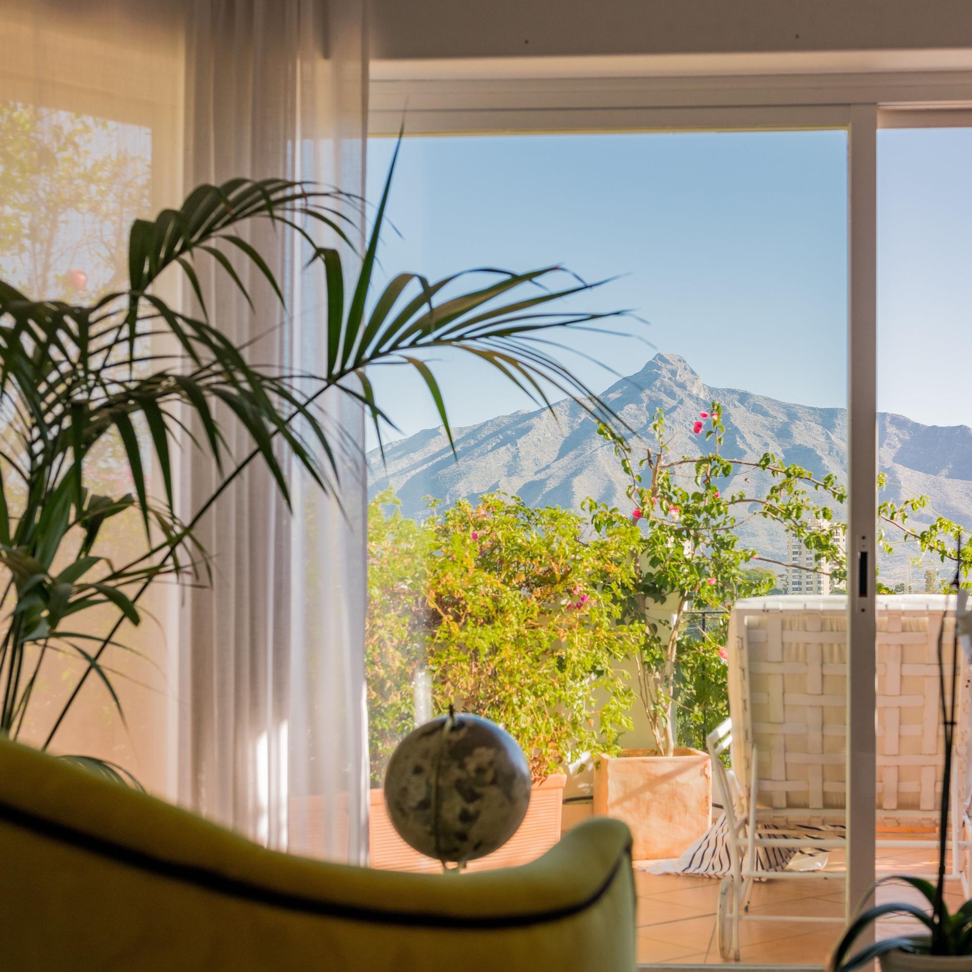 Molo 44 Puerto Banus Guest house