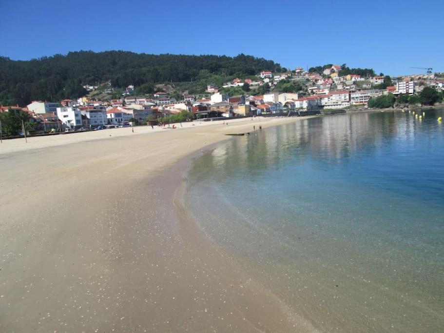 Con Terraza Y Vistas Al Mar Bueu