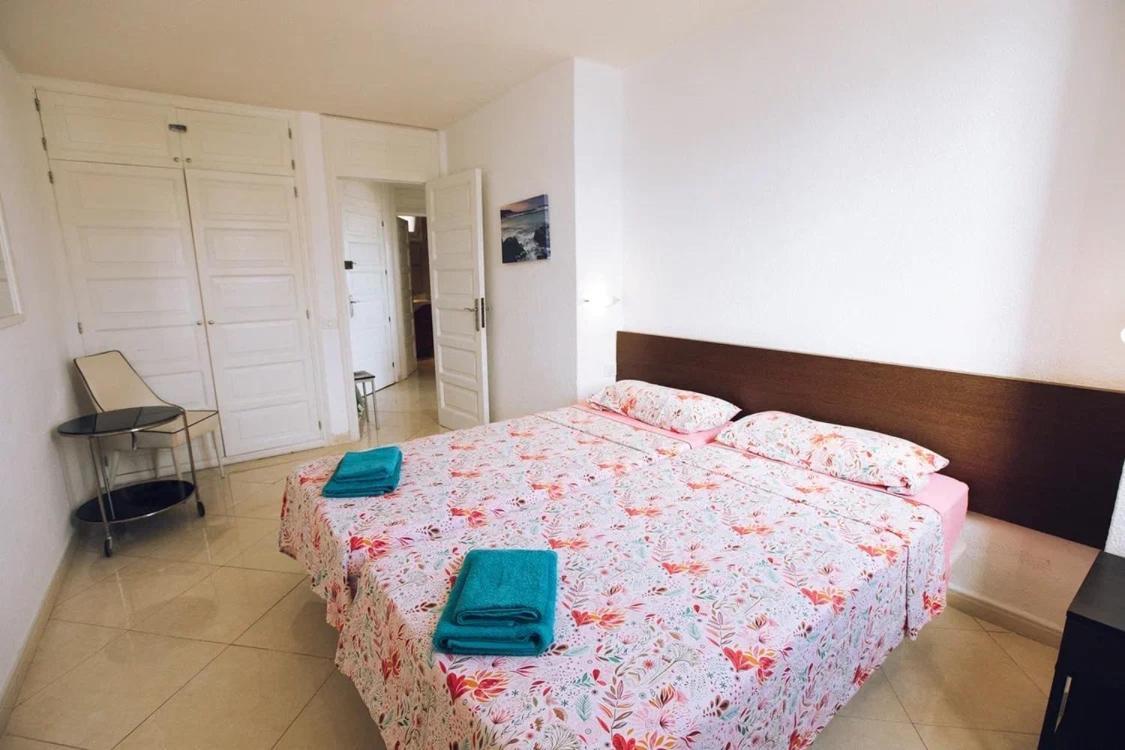 2 Bedrooms In Parque Santiago Apartment