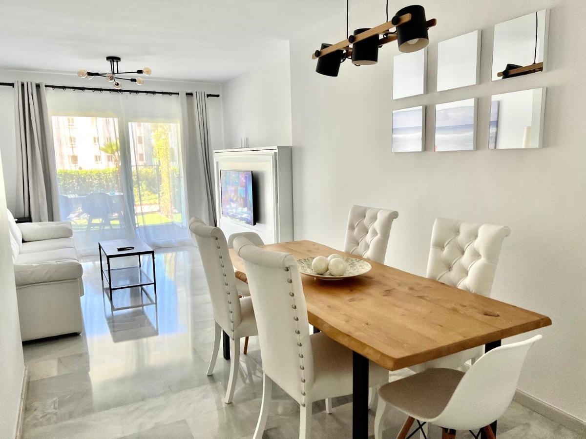 Mi Capricho 2b2 Beachfront Complex-apartment Beachside With Sea Views * Sitio de Calahonda