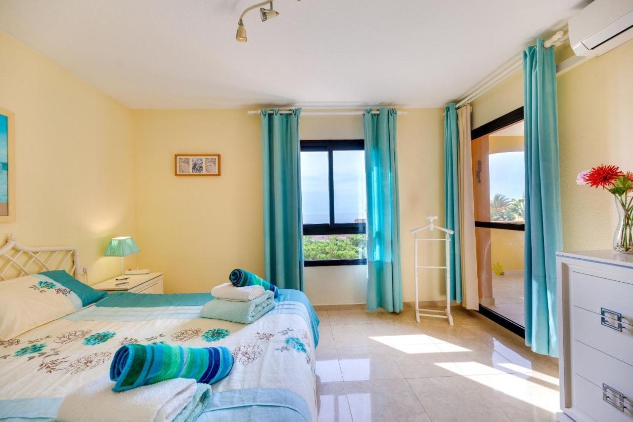 Doña Lola Sea View