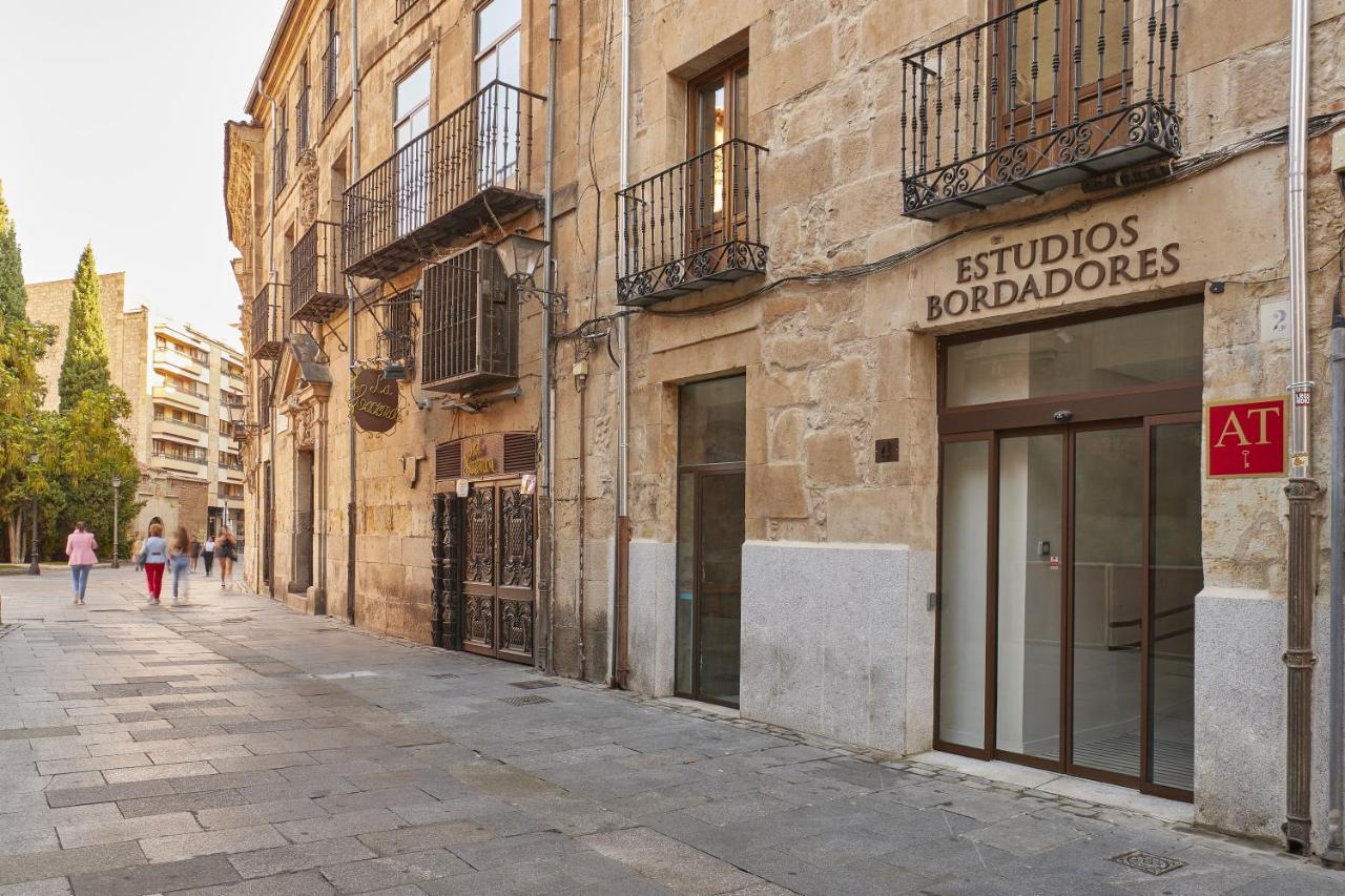 Estudios Bordadores By Valdesierra *
