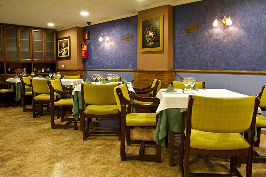 Hotel Clemente Barbastro