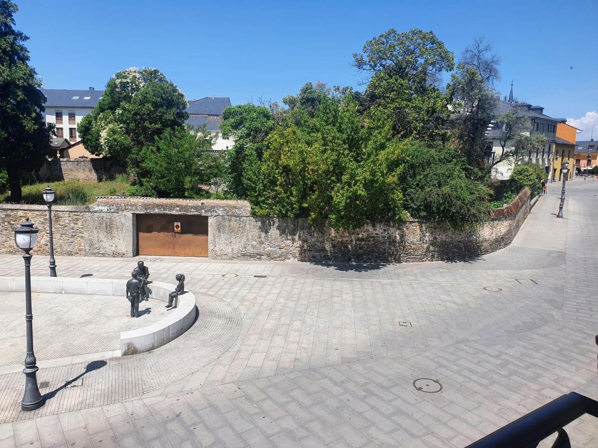 Apartamento En El Casco Antiguo De *