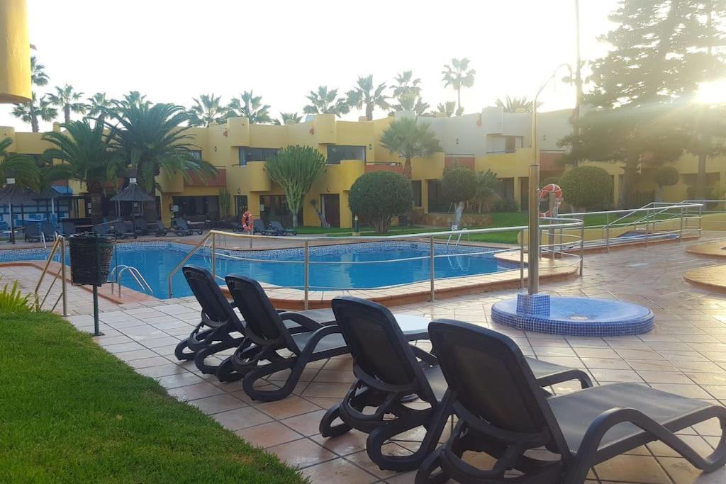 Vv Atlantic Garden With Pool View, Near Apartamento