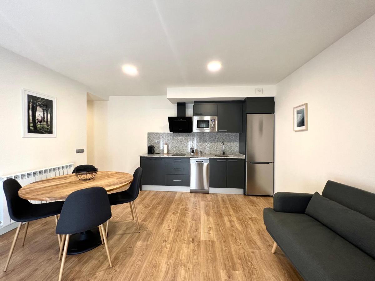 Cowork & - L'amfitriona Apartment *