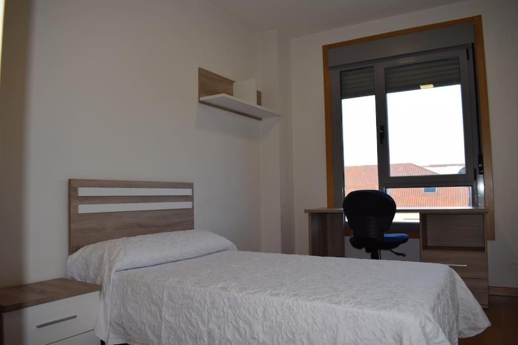 Centro Villagarcía. Apartamento *