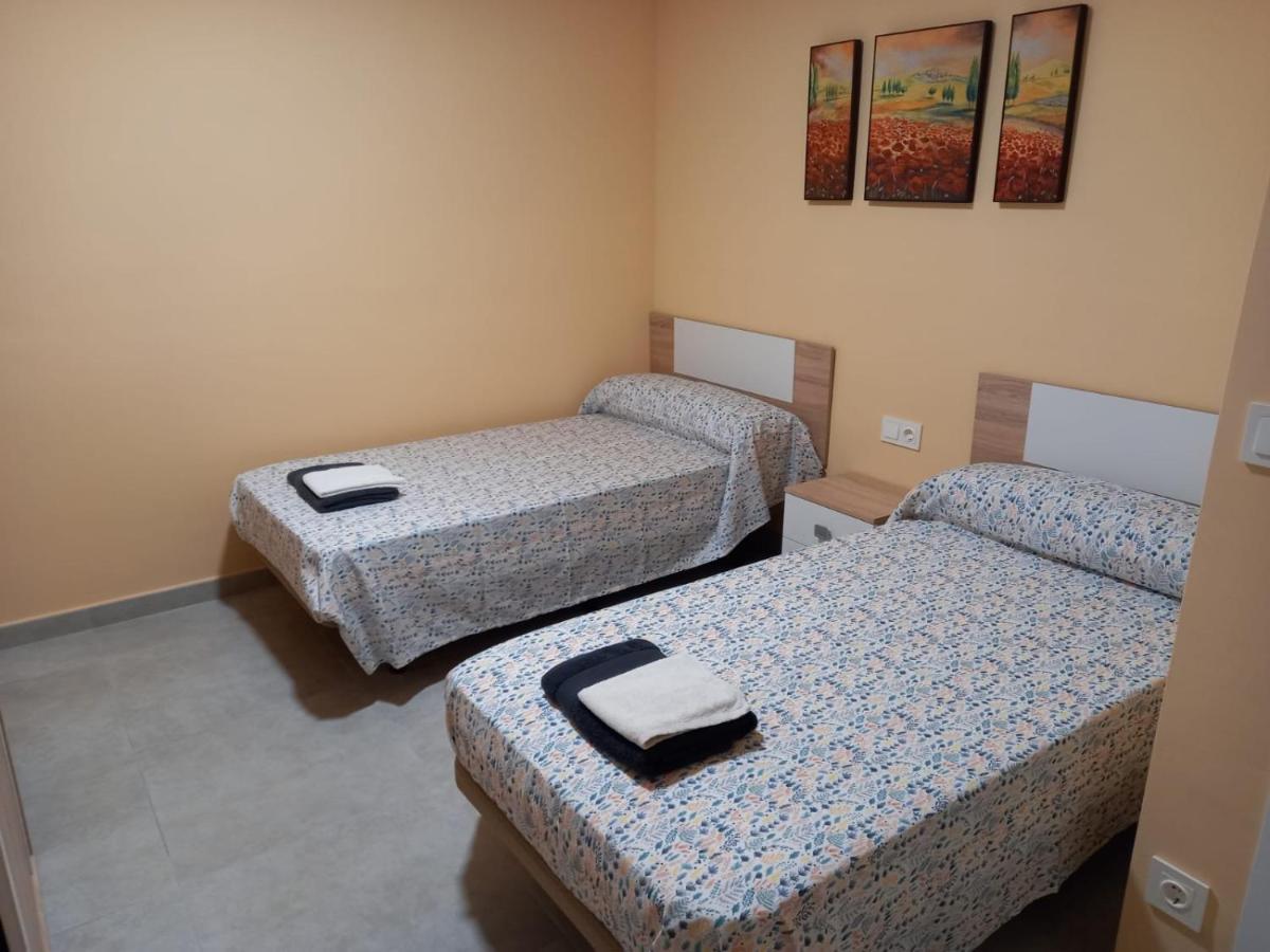 La Vall Apartment *