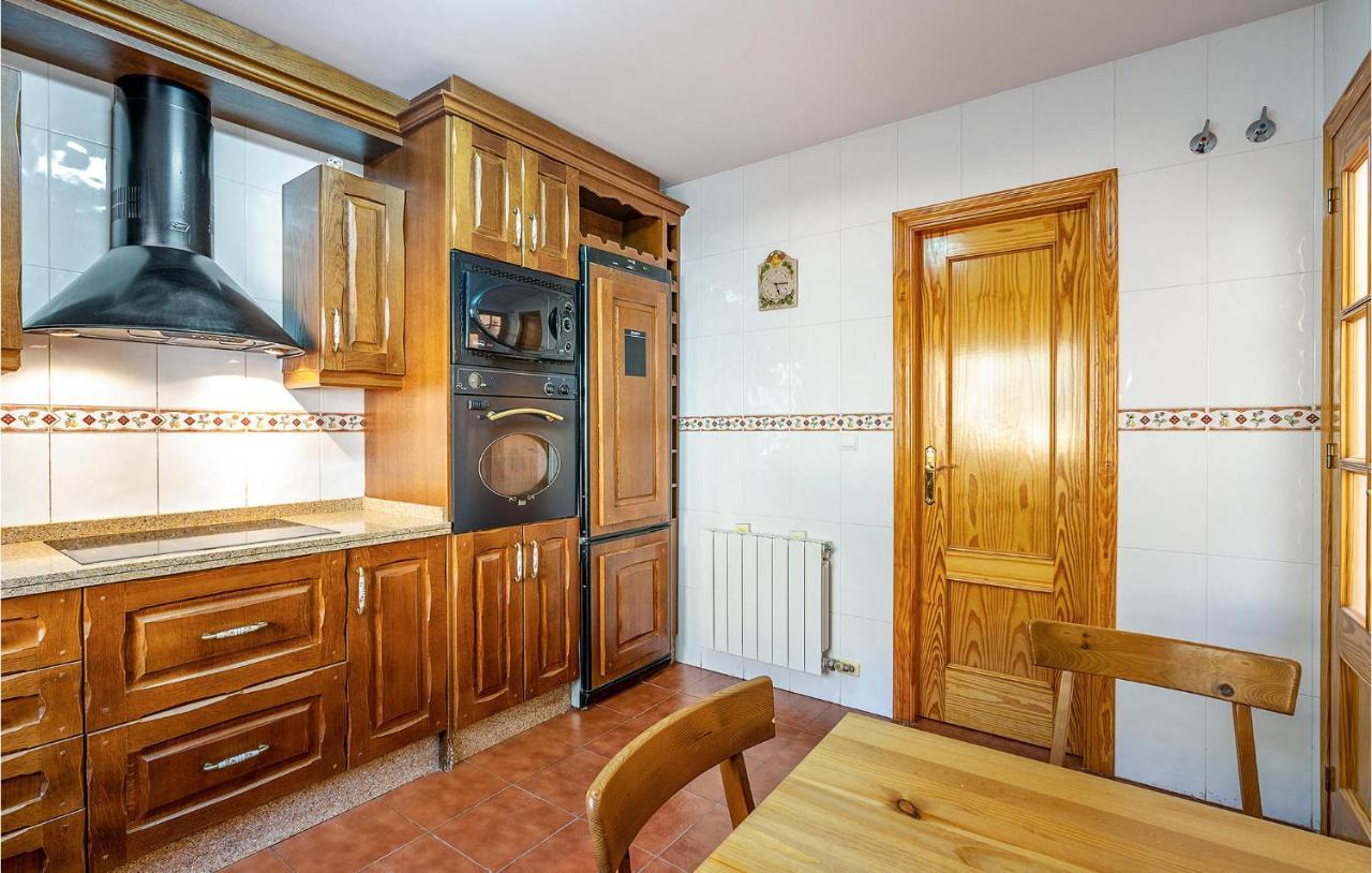 3 Bedroom Stunning In Holiday home *