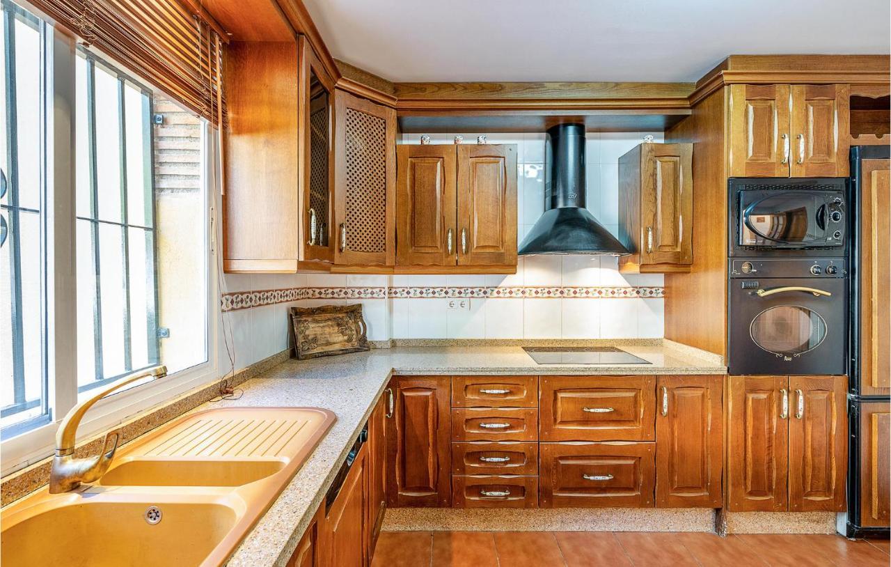 3 Bedroom Stunning In Holiday home Cenes De La Vega