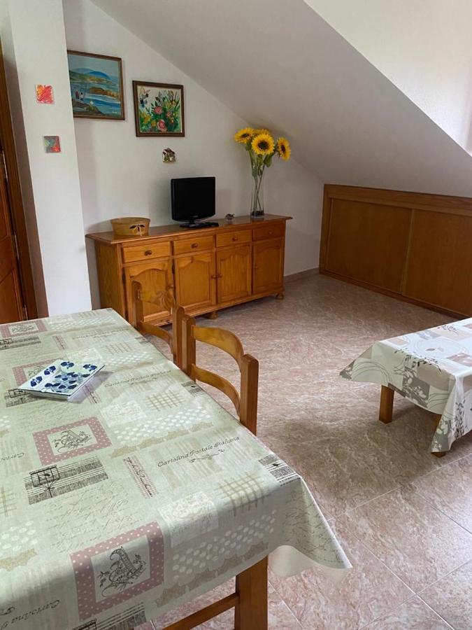 Marisa Mored Vivienda De Uso Turistico Laspaules
