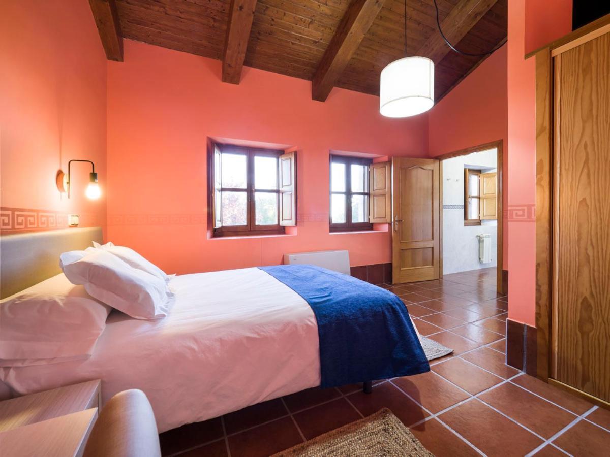La Casona De Montealegre