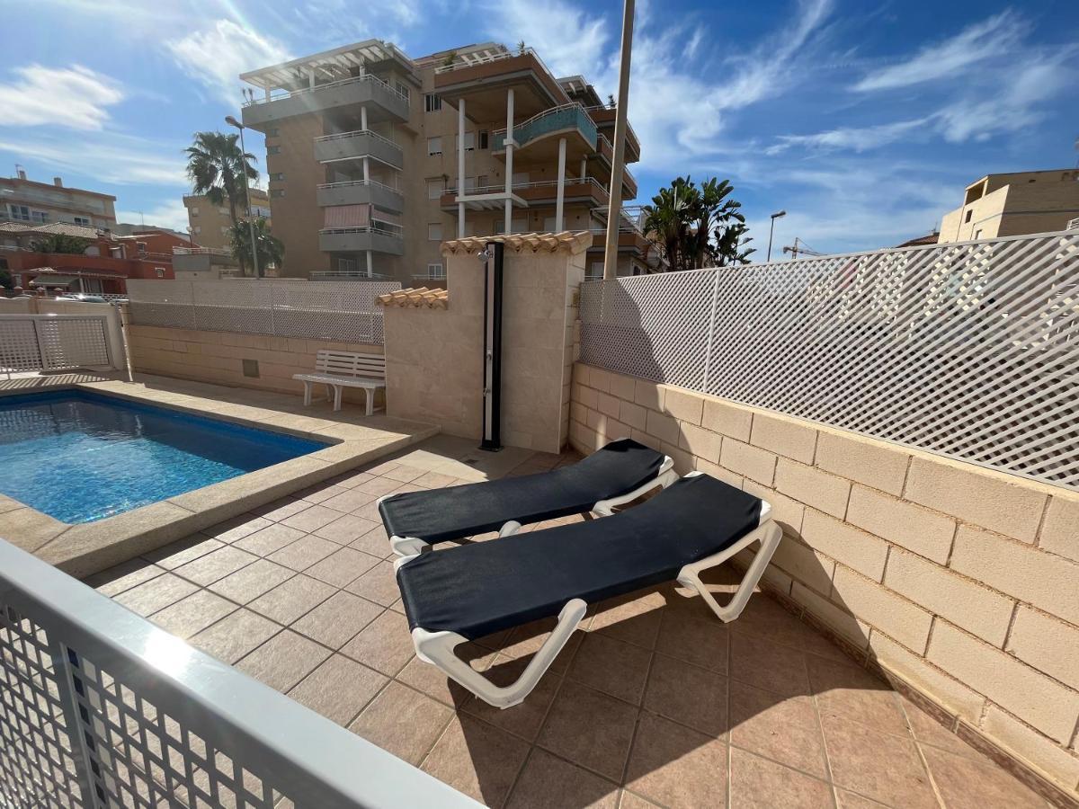 Holidays 2 * Oliva