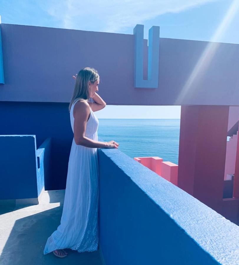 Apartamento La Muralla Roja *