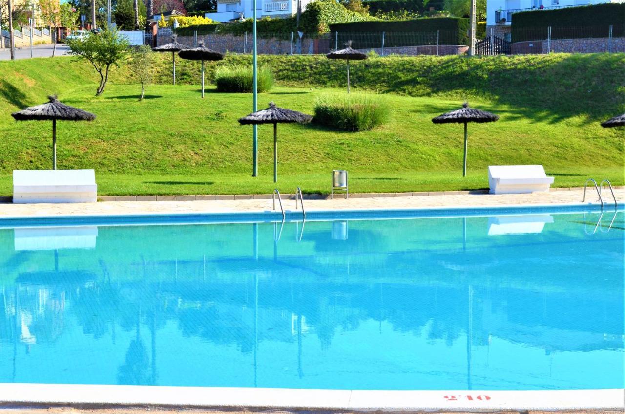 Rosa 10 Personas Montbarbat Costa Brava Сasa de vacaciones Massanet De La Selva