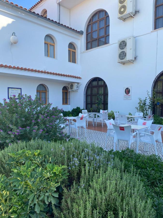 Meson Fuente Del Pino Hotel