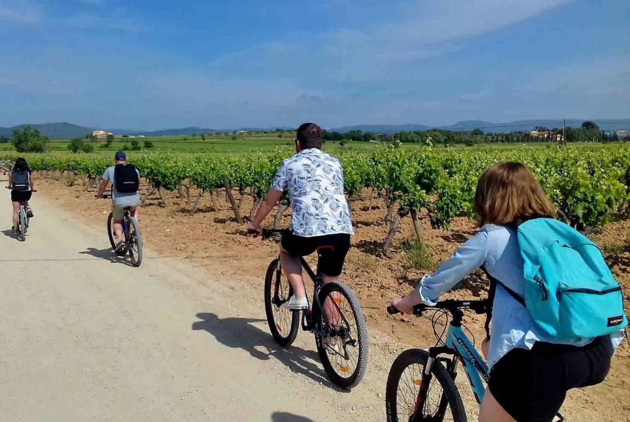 Tina De Vila, En La Capital Del Vino Vilafranca del Penedès
