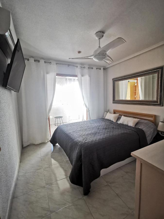 Atico - Duplex, Smart Tv, 4 Erwachsene * Torrevieja