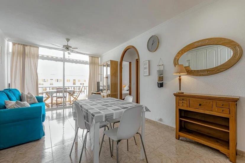 Apartment Tenerifeopenhome Bright Penthouse On The Cristianos Arona (Tenerife)
