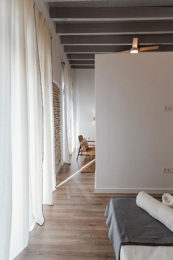 O&l Punonrostro Bright Minimalist