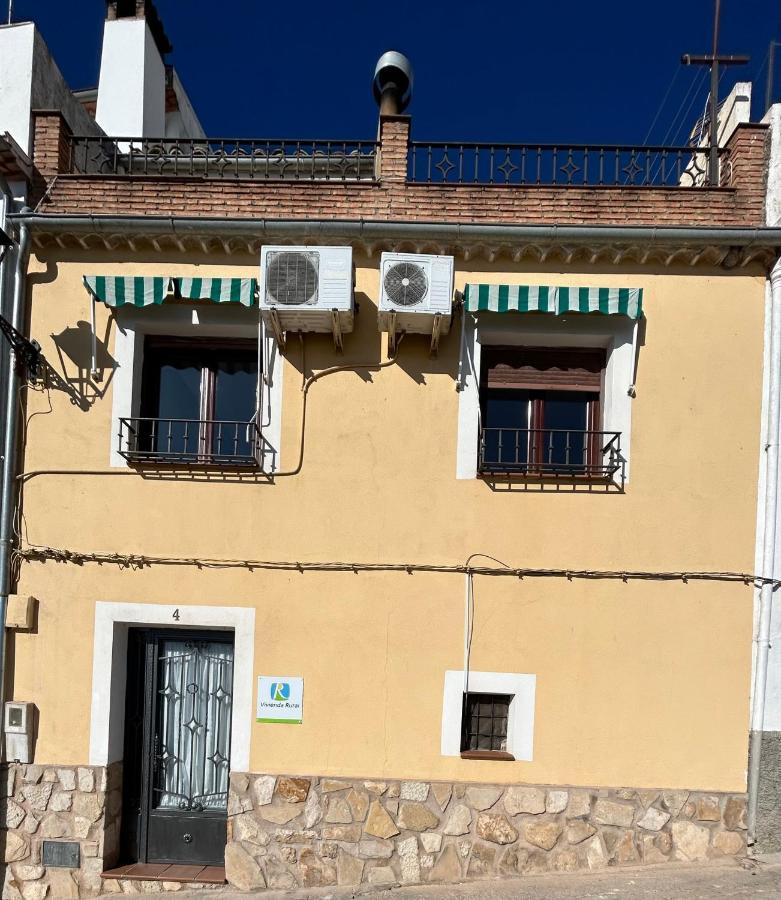 Holiday home Casa Olmos Iznatoraf