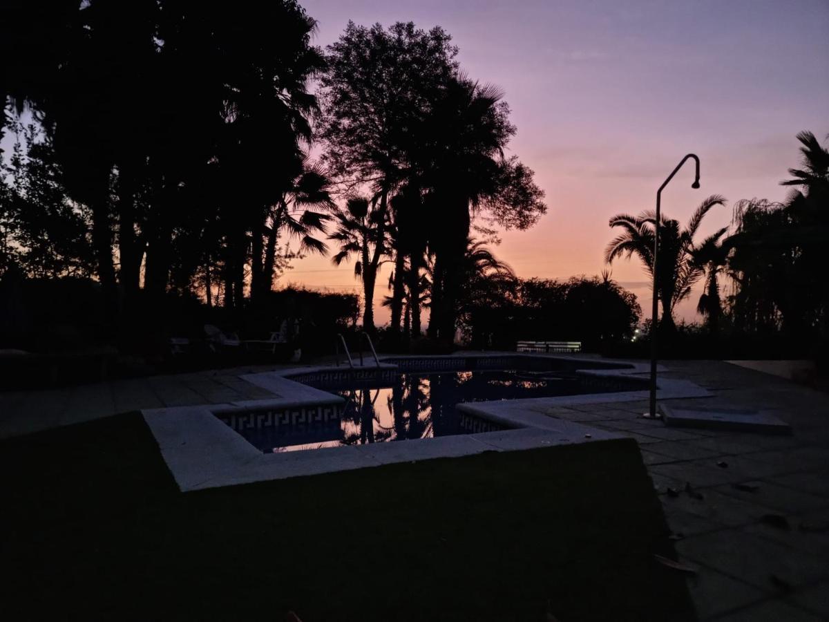 Villa Le Cheffy House Santa Amalia