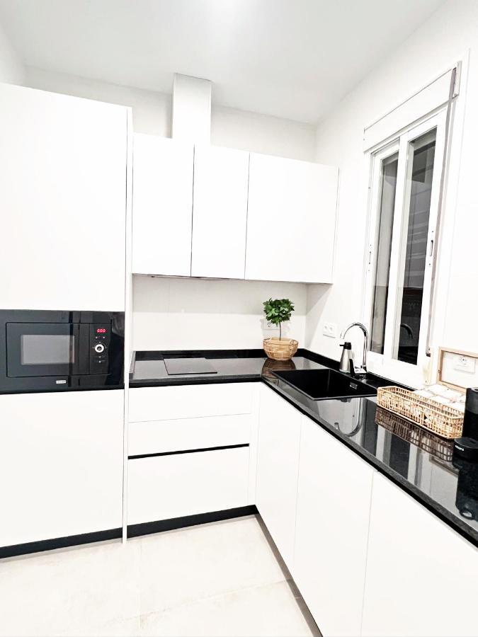 Spalis Suite. Loft En El Centro Con Parking Apartamento