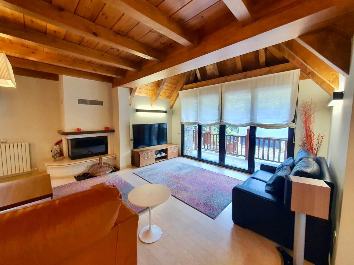 X Chalet
