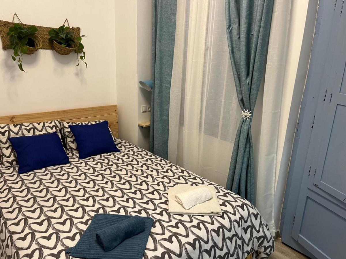 Apartamento Bonita Habitacion Azul Con Bano Privado