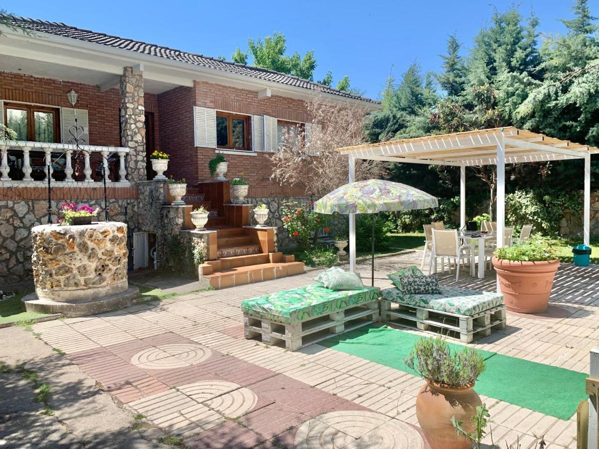Serafin, Pet Friendly Holiday home Renera