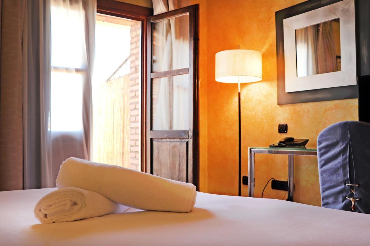 Hotel Hospederia Palacio Papa Luna