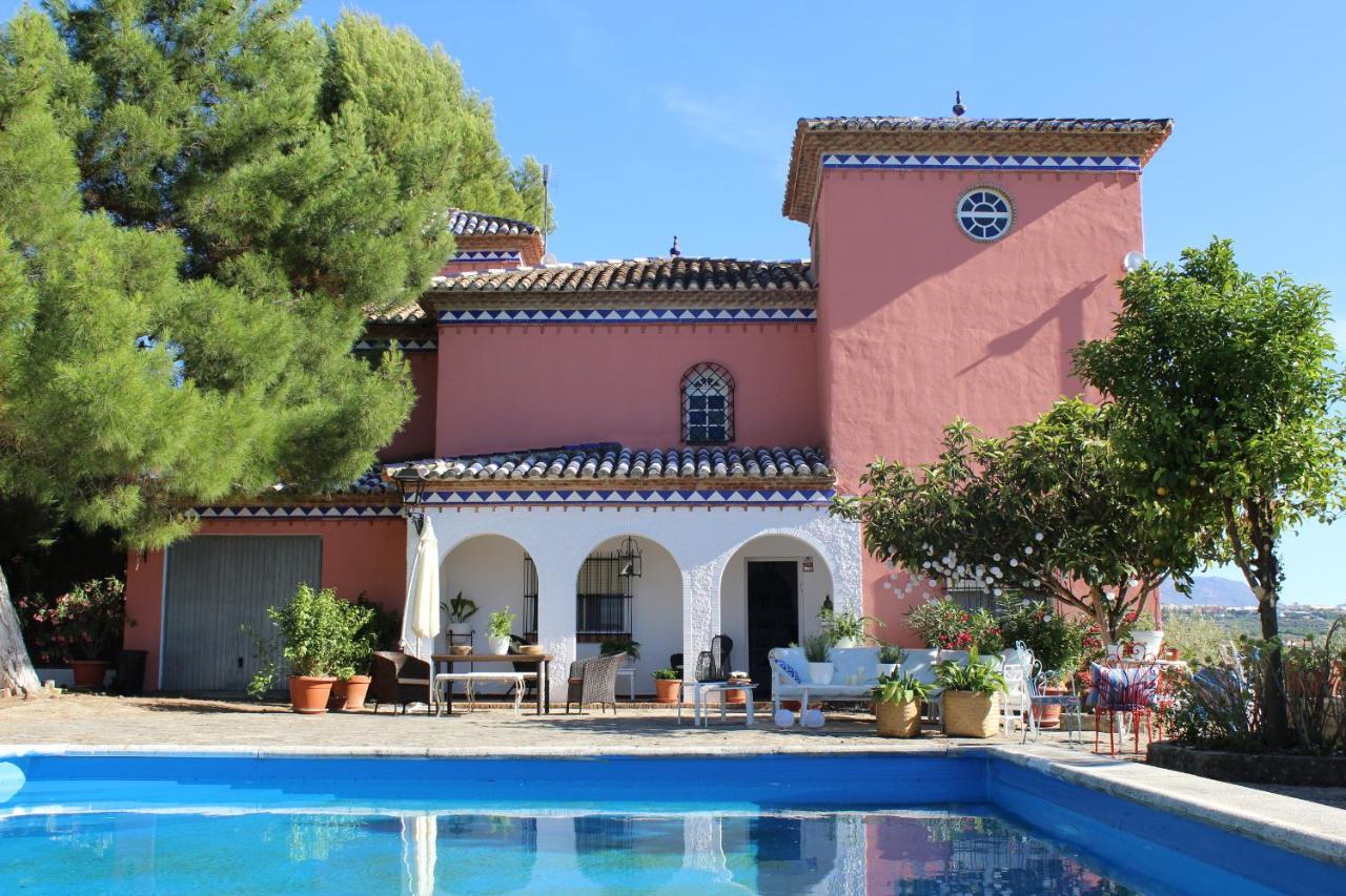 Morales By Casaturistica Holiday home *