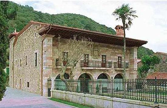 Hotel Palacio Guevara Treceno