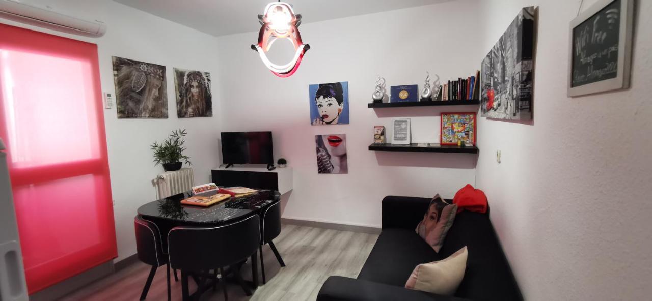 A Un Paso Apartment Almagro