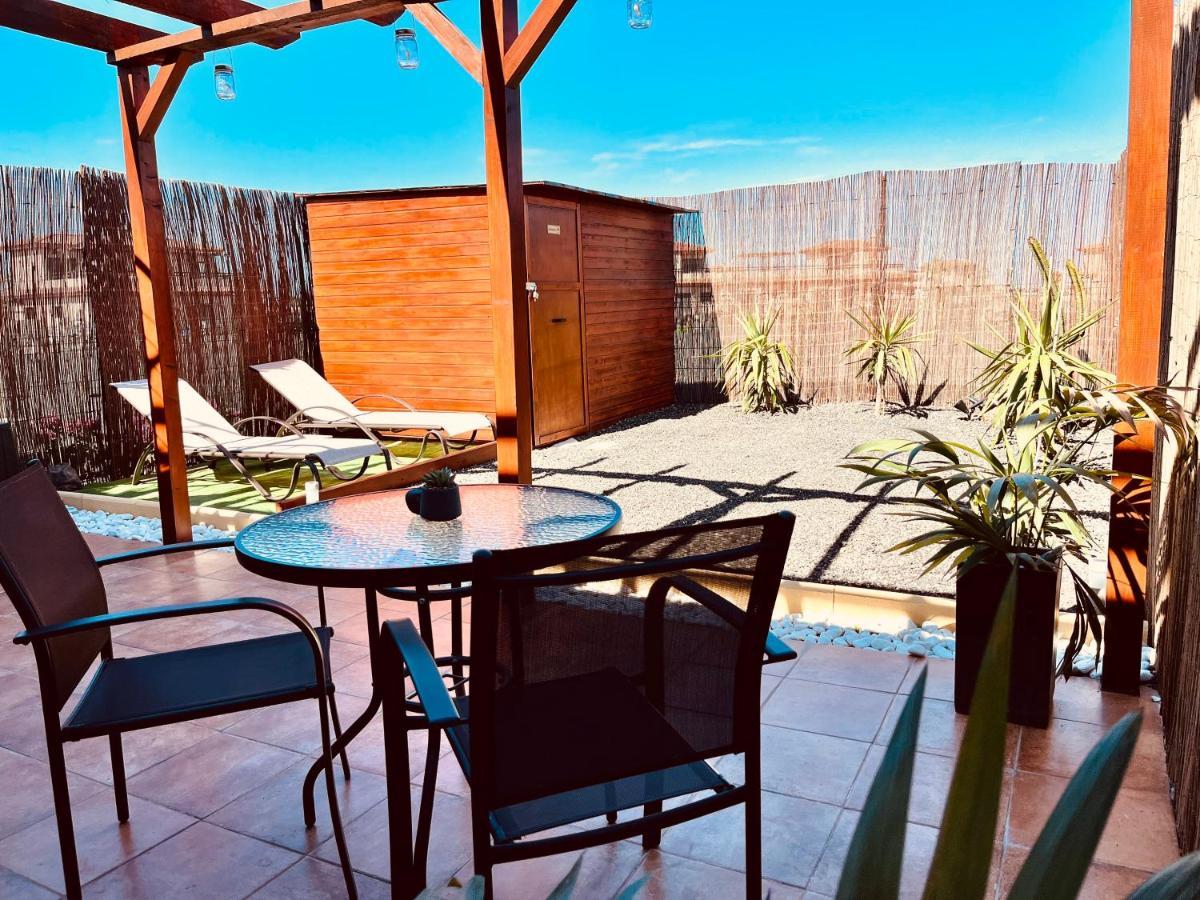 Stillvolle Mit Terrasse, Garten Und Grill