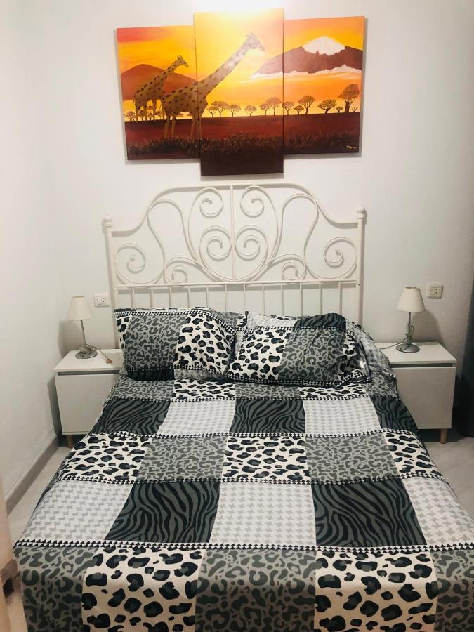 Bonito Estudio En Apartamento *