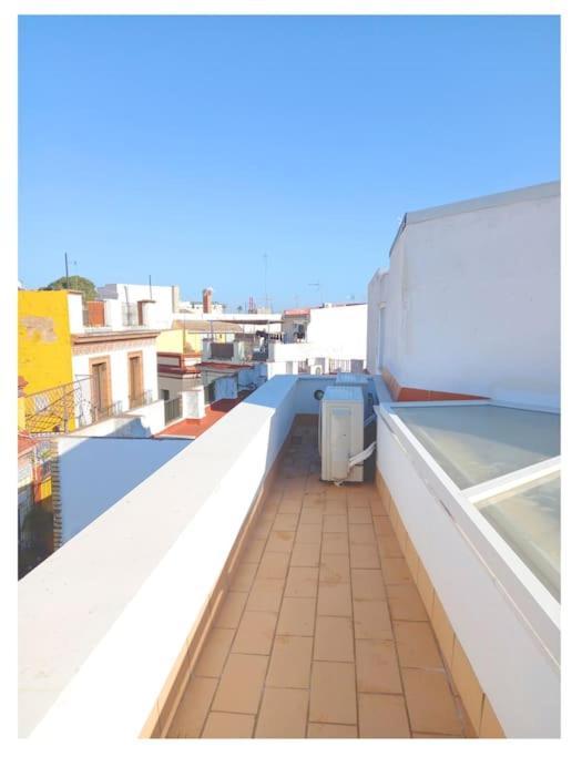 Holiday home Casa Entera E Independiente Con Parking En Pleno Centro De