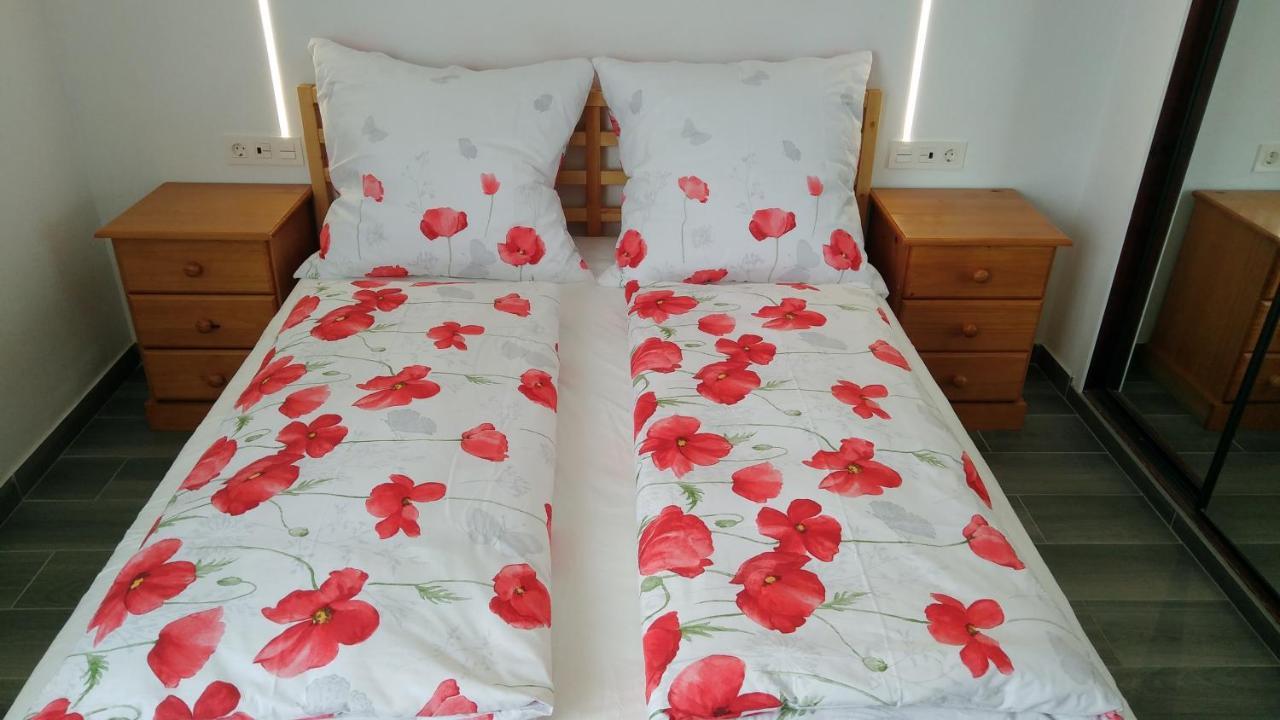 Homestay With Private Bathroom And Sea View, 50 M Del Mar