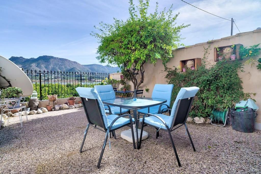 Con Jacuzzi Y Chimenea En Paraje Unico - La Casa Del Pino