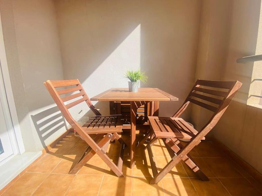 Apartamento De Dos En Almeria.