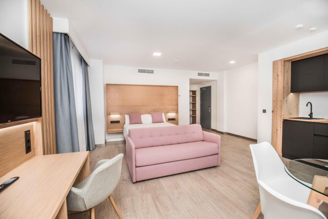 Ciudad De Hotel *
