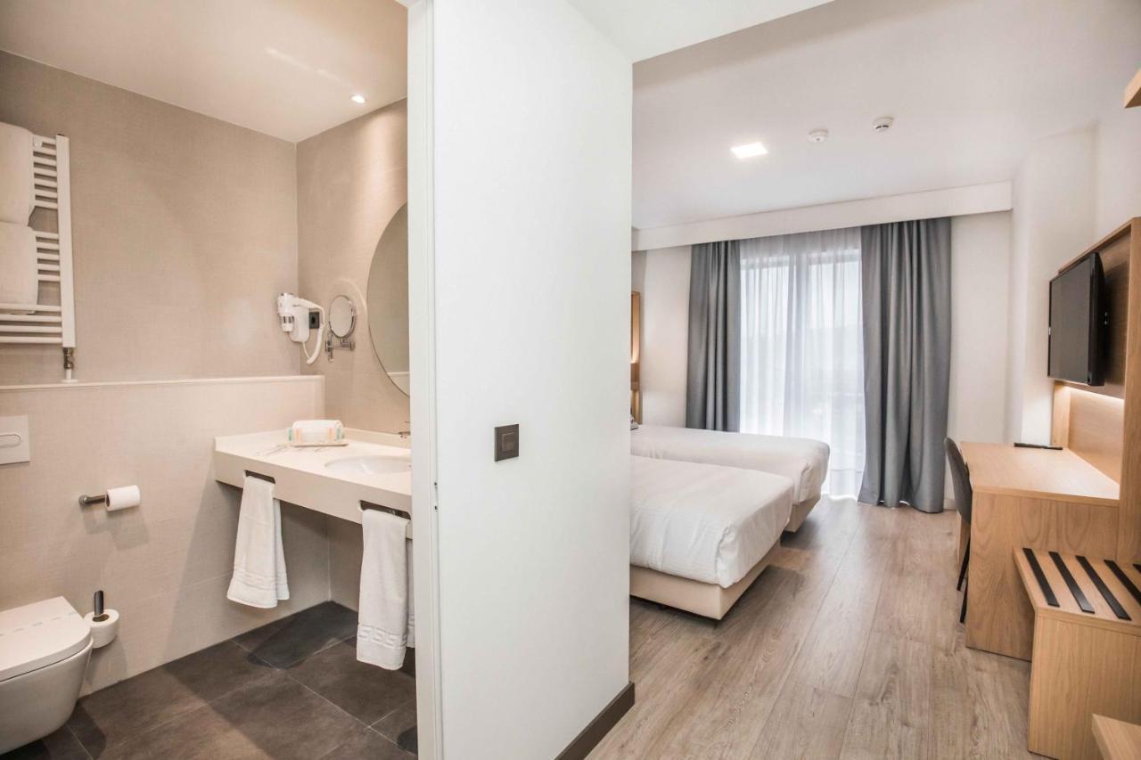 Hotel Ciudad De *