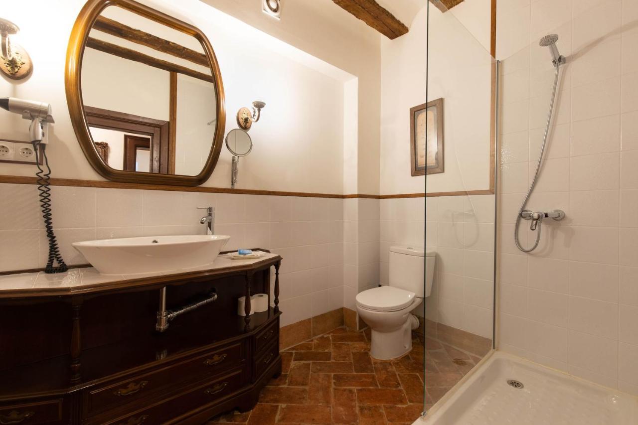 Casona Indiana De Ayuelas