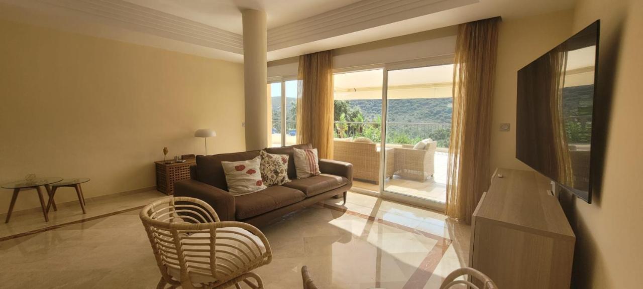 Luminoso San Roque Golf Club Apartamento