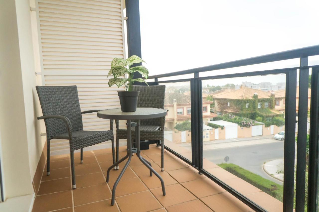 R&b Vistahermosa Views