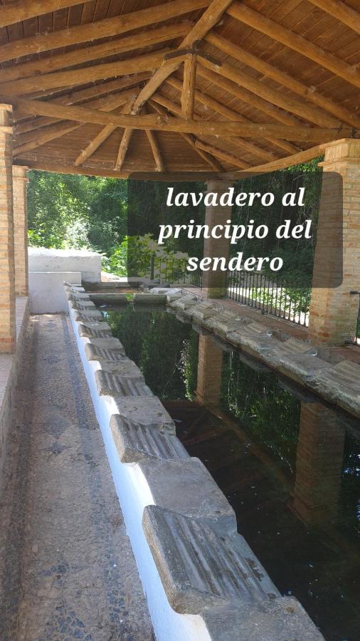 La Casa Junto Al Sendero Del Río * Los Romeros