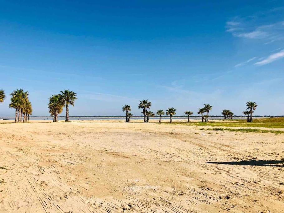 Sanlucar Playa De Piletas Apartment *