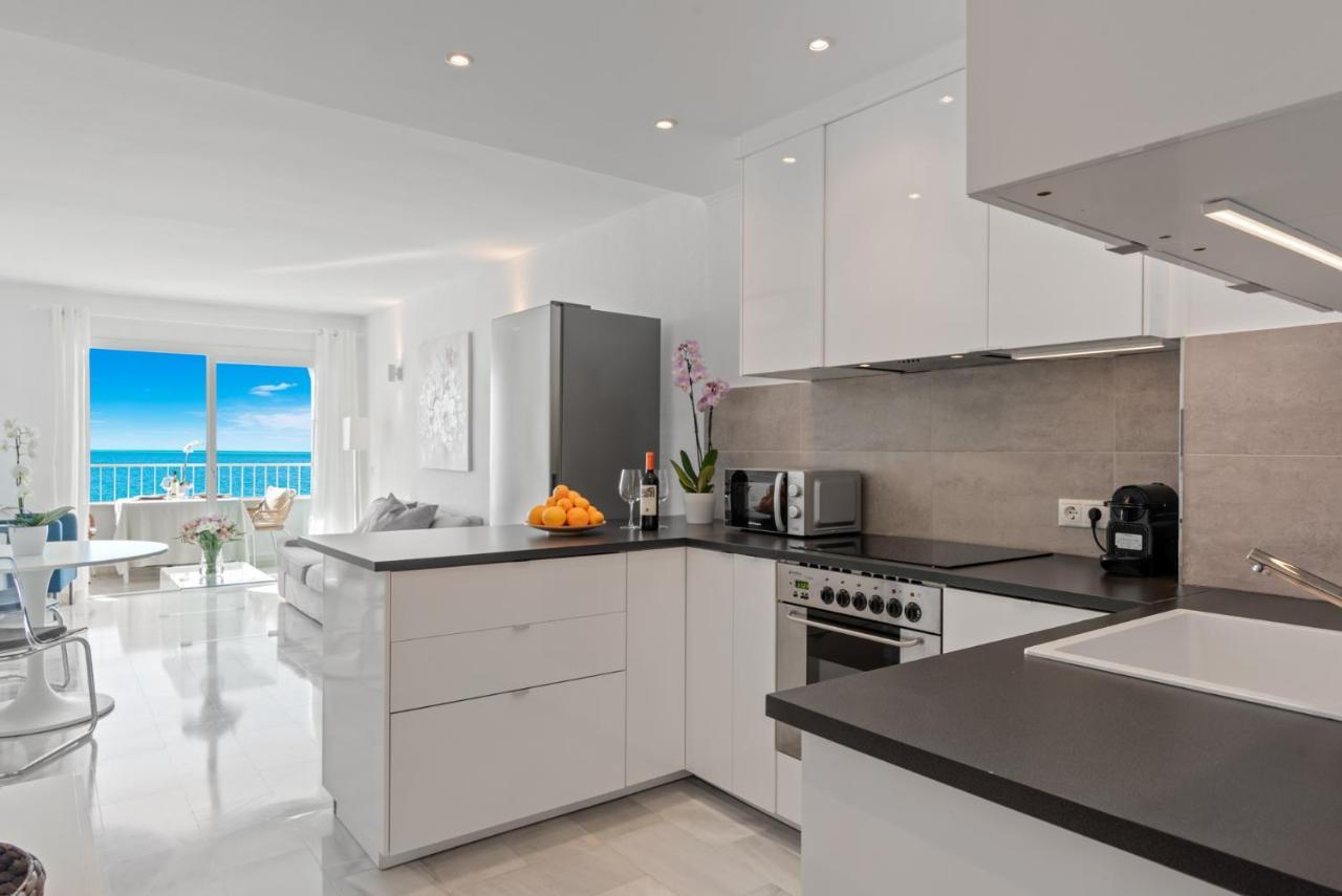 Apartment Oceanfront Mijas