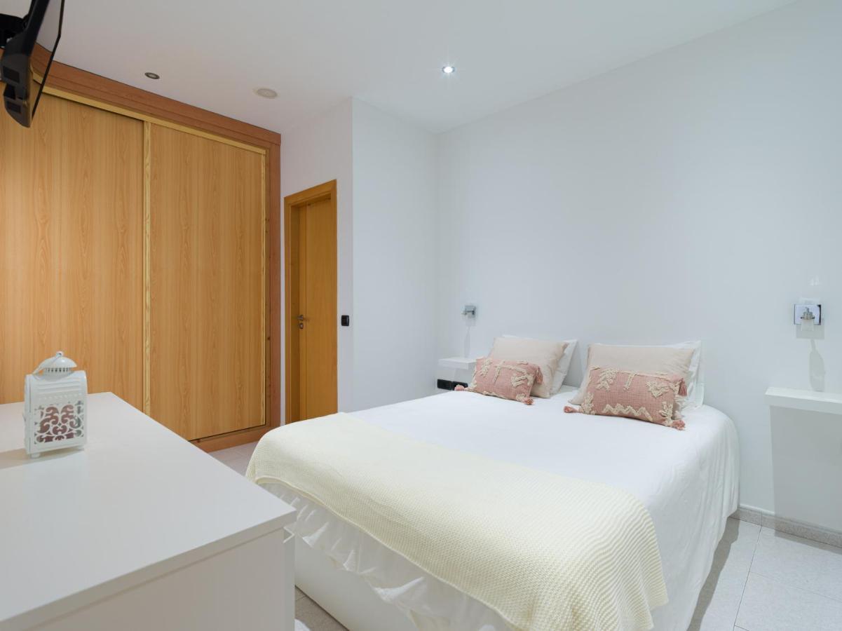 Homeforguest Modern In The Centre Of Puerto Del Rosario